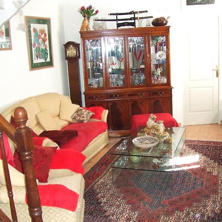 Bed and Breakfast Les Trois Puits Brion-pres-Thouet Exterior foto